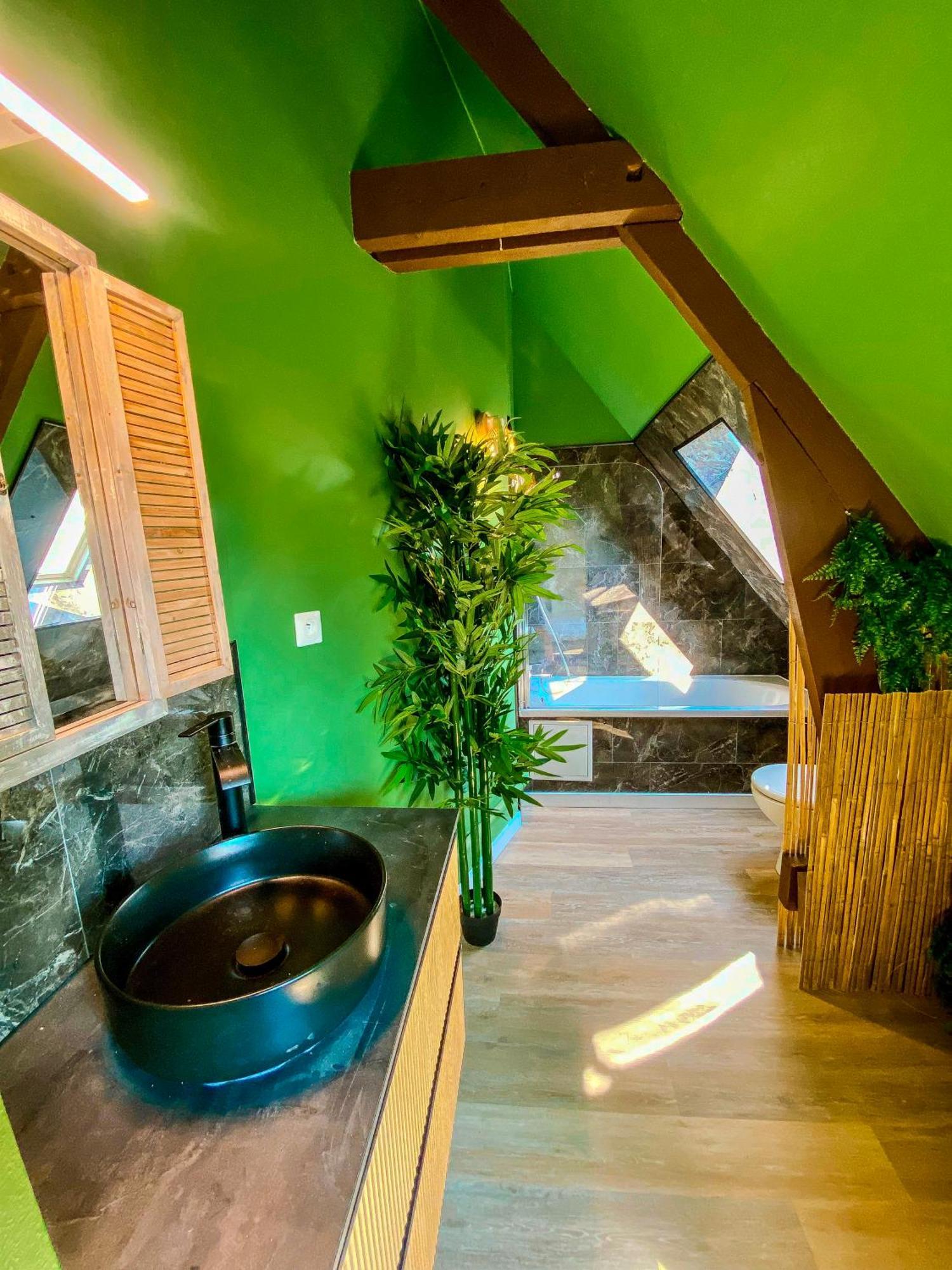 La Kabane , Appartement Proche Centre Et Plage Avec Experience Decoration Jungle Unique Le Portel Extérieur photo