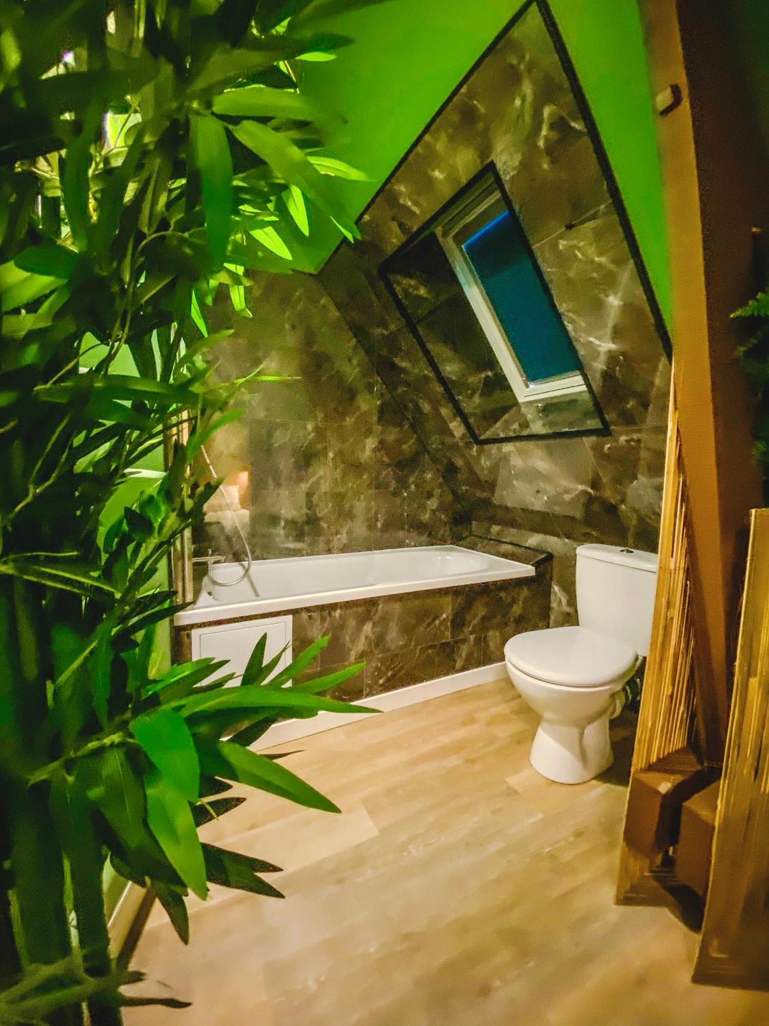 La Kabane , Appartement Proche Centre Et Plage Avec Experience Decoration Jungle Unique Le Portel Extérieur photo